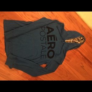 Men’s Aeropostale long sleeve hooded T-shirt